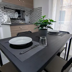 https://civico-undici-holiday-home.sicilyhotelsitaly.net